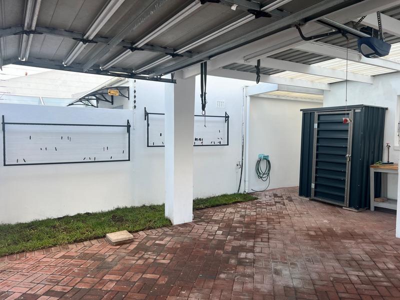 To Let 3 Bedroom Property for Rent in Marina Da Gama Western Cape